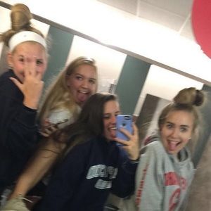 Meet your Posher, Georgia